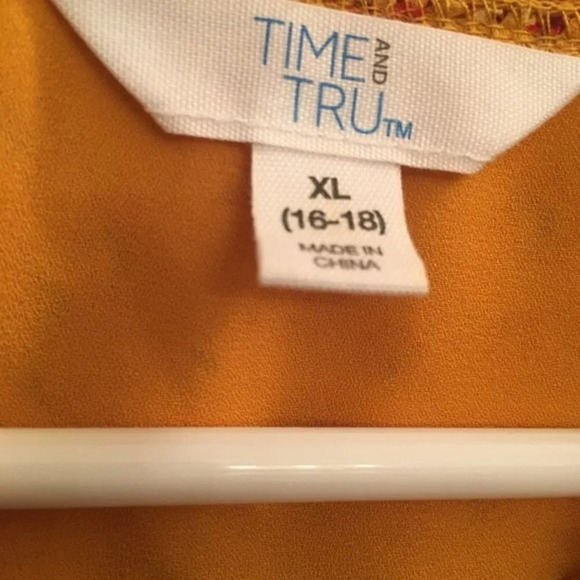 Time and Tru flower print midi dress, size 16 - Picture 7 of 8